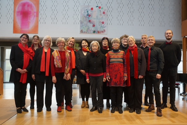 Chor in seiner Besetzung vom 25.12.2022. Bild Sabine Reisenauer