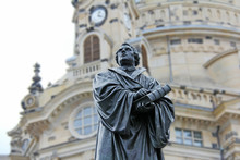 Martin-Luther-Statue :: NotreDame/pixabay