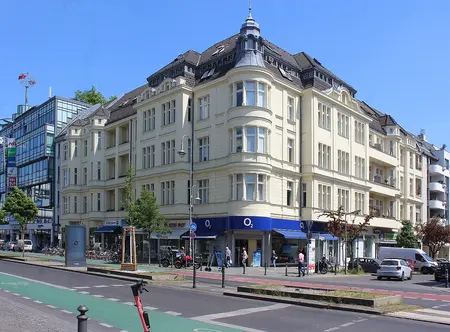 Berlin-Steglitz, Schlossstraße 107-108, Hubertusstraße 12-14