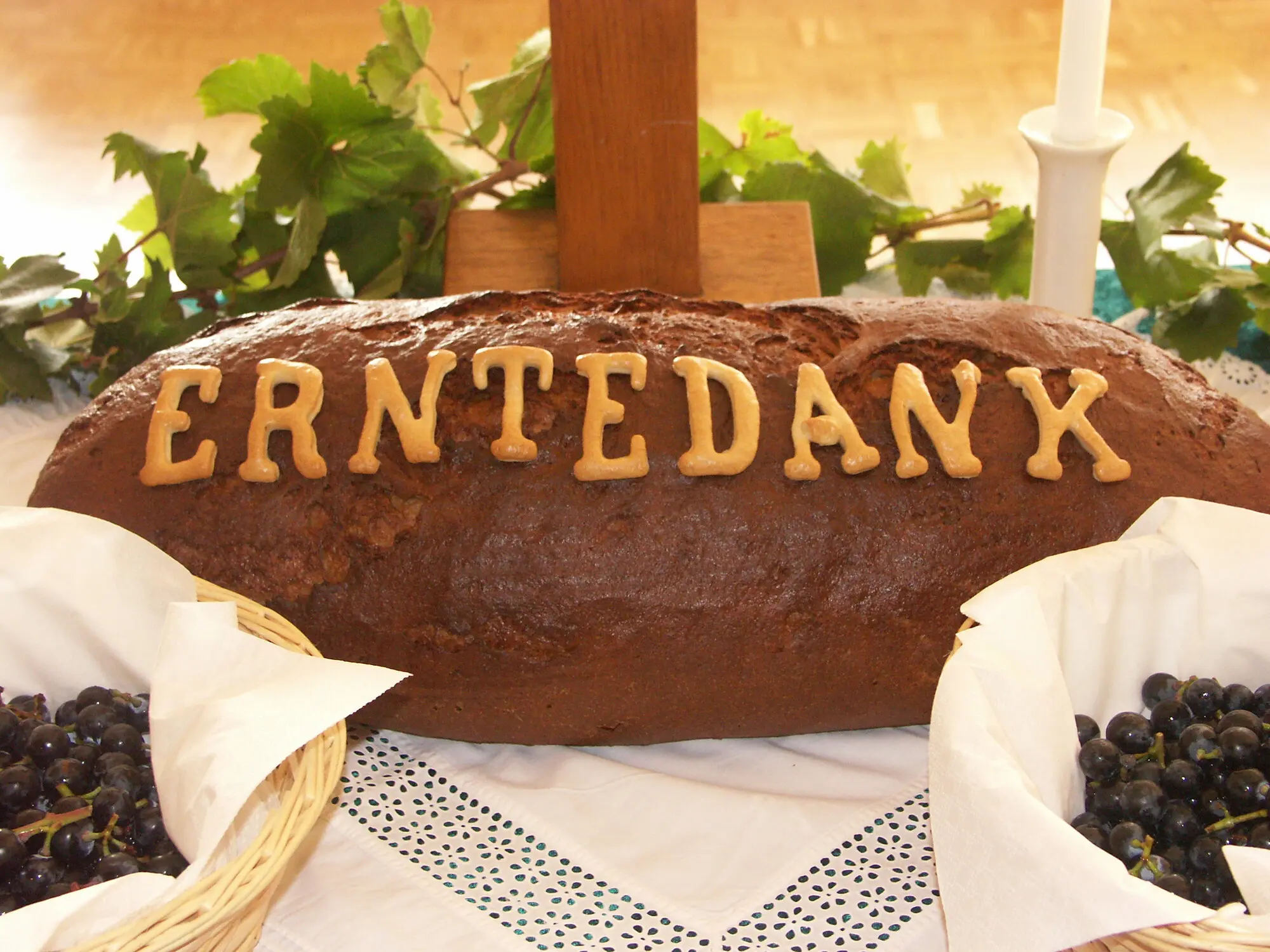 Erntedankbrot. Bild: Helmut Lohkamp EKHN/Fundus