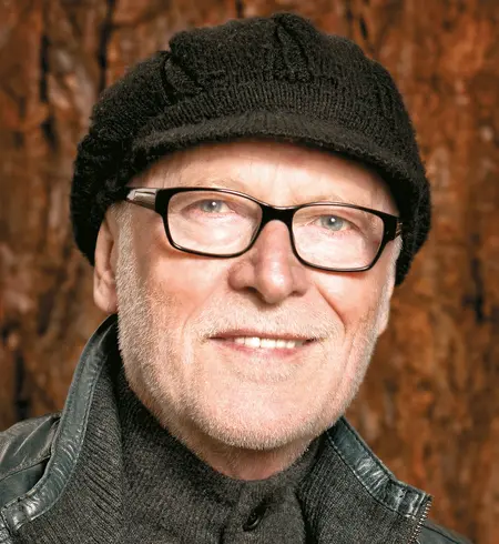 Pressefoto von Siegfried Fietz (2012). Mit Klick zum Lied ... ganz nach unten scrollen.