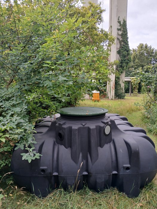 BLick auf Zisterne und Patmosturm